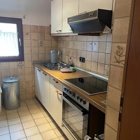 Ferienwohnung Am Waldrand Mit Dachterrasse Apartamento *